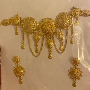 Indian style gold color choker and earrings